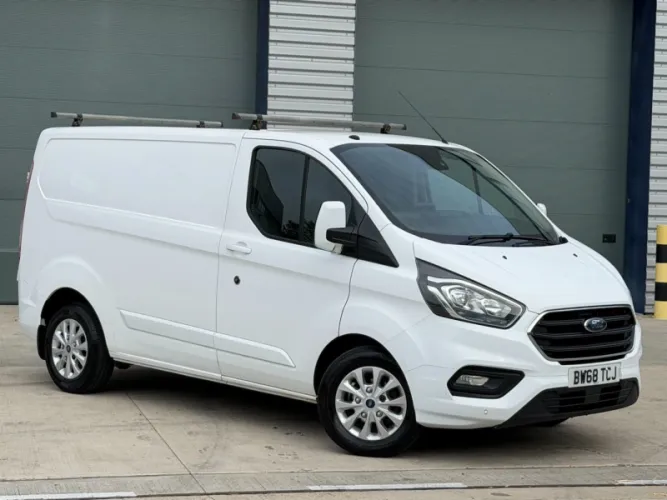 2018 Ford TRANSIT CUSTOM LIMITED photo 1