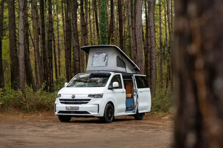 2025 Volkswagen All-New Transporter Campervan photo 1