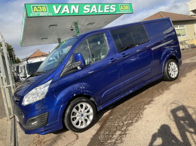 2017 Vehicle Exterior Colour photo 1