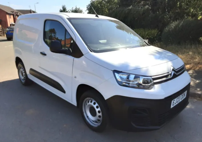 2023 CITROËN BERLINGO 1.5 BlueHDi photo 1