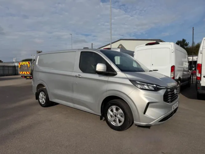 2024 FORD TRANSIT CUSTOM photo 1