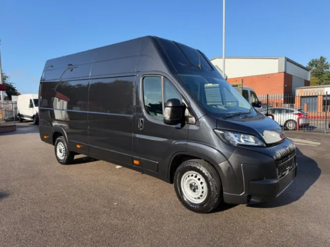 2026 PEUGEOT BOXER photo 1