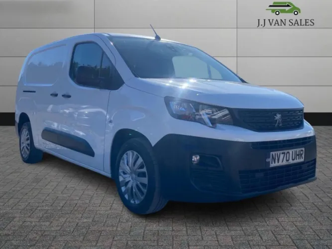 2021 PEUGEOT PARTNER photo 1