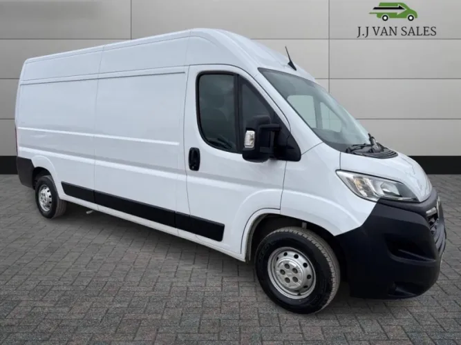 2023 VAUXHALL MOVANO photo 1