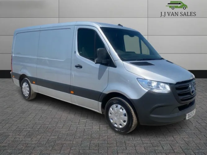 2021 MERCEDES-BENZ SPRINTER photo 1
