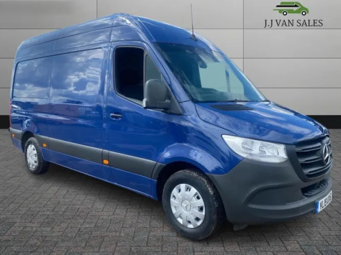 2019 MERCEDES-BENZ SPRINTER photo 1