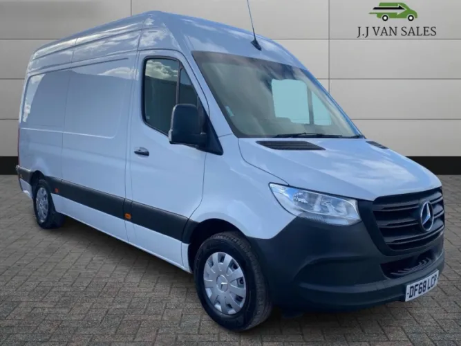 2018 MERCEDES-BENZ SPRINTER photo 1