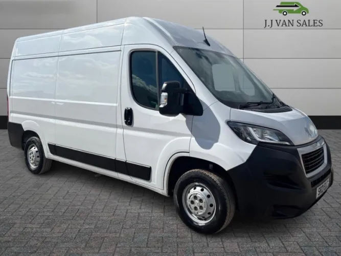 2021 PEUGEOT BOXER photo 1