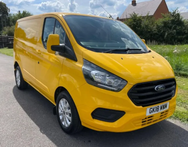 2018 FORD TRANSIT CUSTOM photo 1