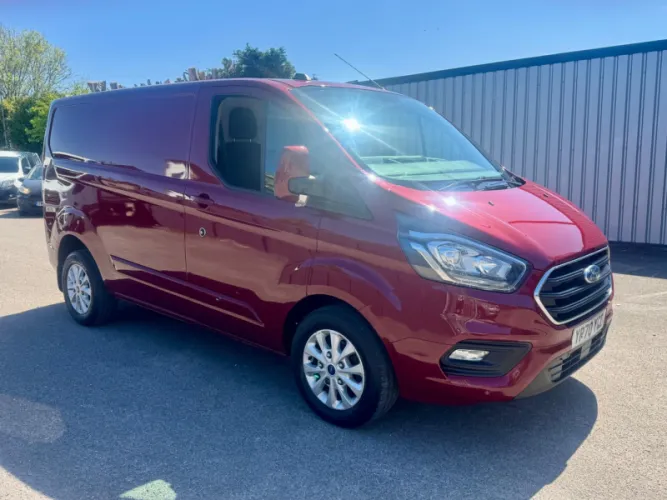 2021 Ford Transit Custom photo 1