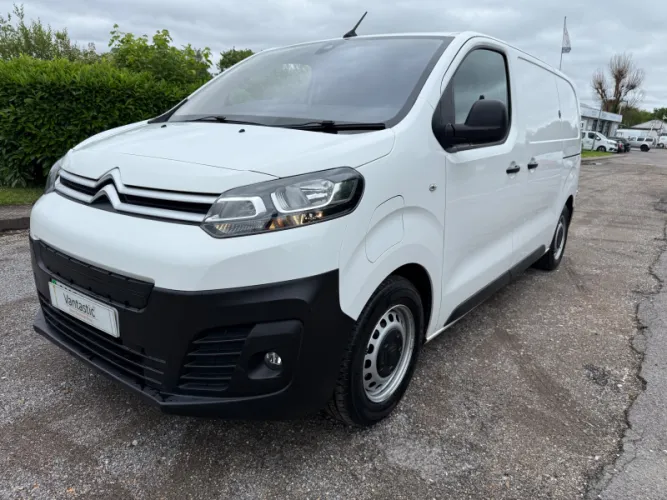 2022 Citroen e-Dispatch photo 1