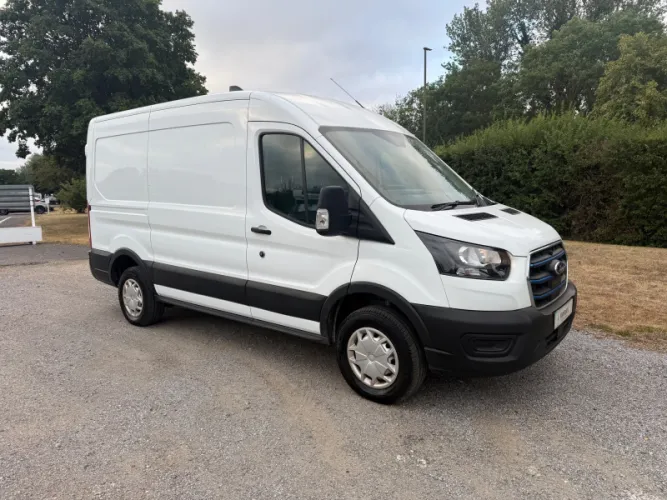 2023 Ford Transit photo 1