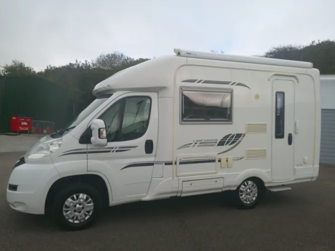 2013 Auto-Sleepers Lancashire photo 1