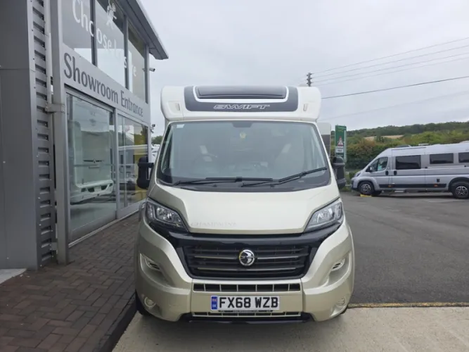 2019 Swift Champagne 684 - Automatic photo 1