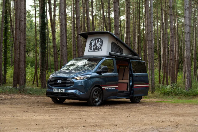 2026 Ford Transit Custom Hybrid photo 1