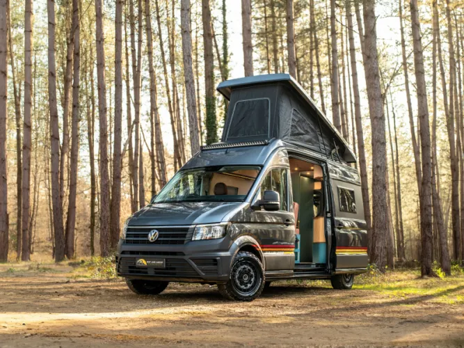 2025 Volkswagen Crafter MWB photo 1
