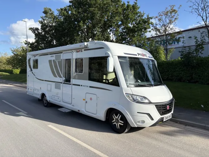 2019 2019 Pilote G781C Emotion photo 1
