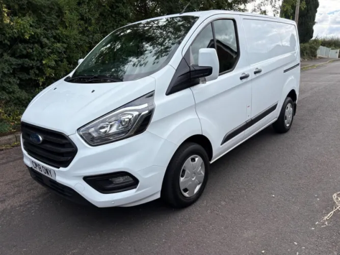 2018 FORD TRANSIT CUSTOM photo 1