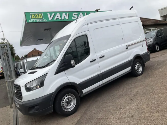 2019 Vehicle Exterior Colour photo 1