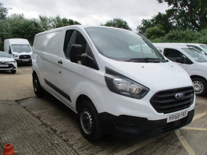 2018 FORD TRANSIT CUSTOM photo 1