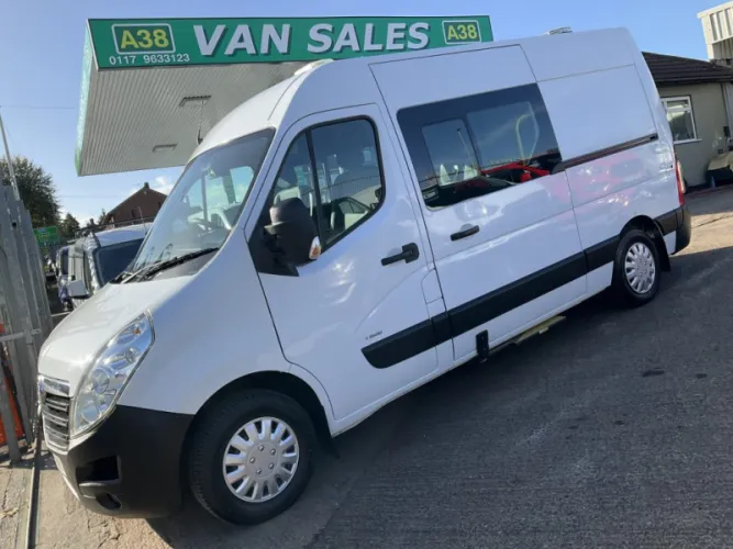 2019 Vehicle Exterior Colour photo 1