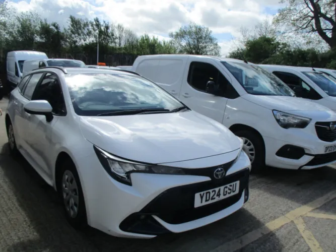 2024 TOYOTA COROLLA photo 1