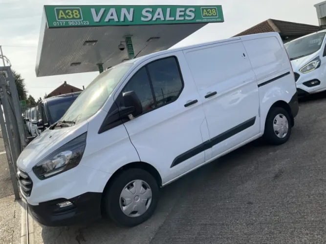 2020 Vehicle Exterior Colour photo 1