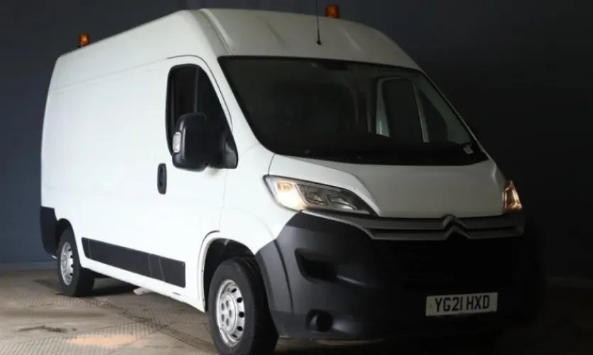 2021 Vehicle Exterior Colour photo 1