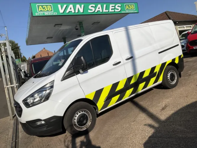 2022 Vehicle Exterior Colour photo 1