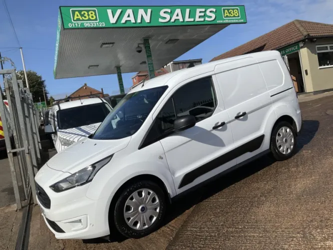 2023 Vehicle Exterior Colour photo 1