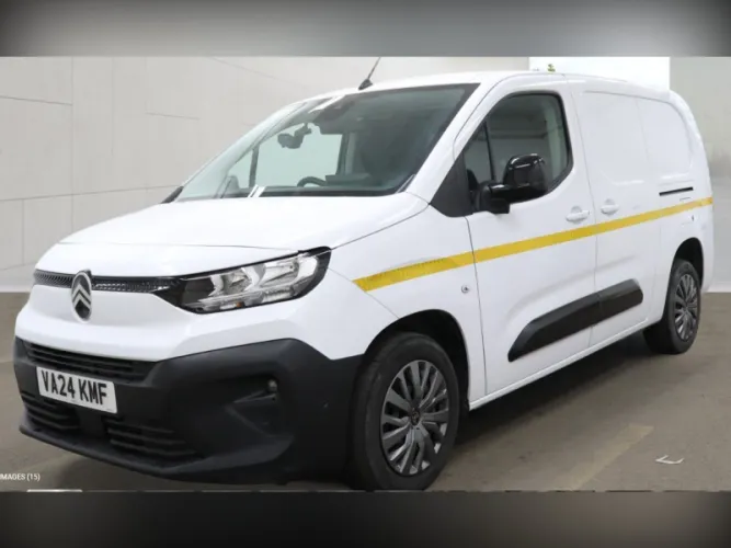 2024 Citroen Berlingo photo 1