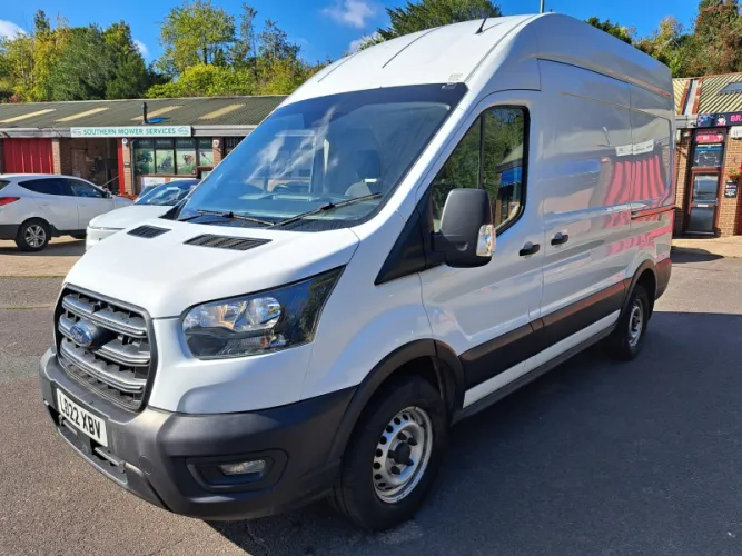 2022 Ford Transit photo 1