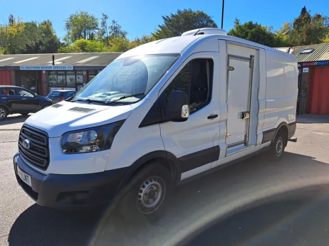 2019 Ford Transit photo 1