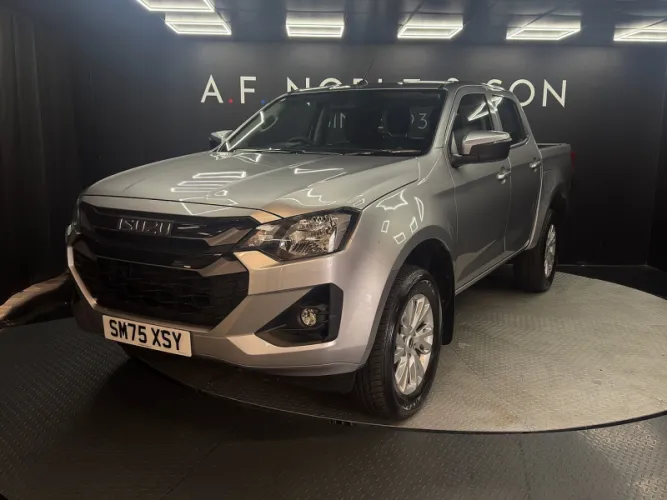 2025 Isuzu D-Max photo 1