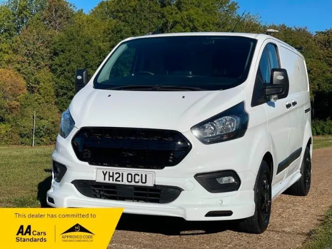 2021 Ford Transit Custom photo 1