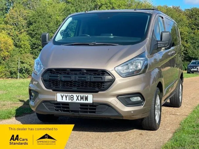 2018 Ford Transit Custom photo 1