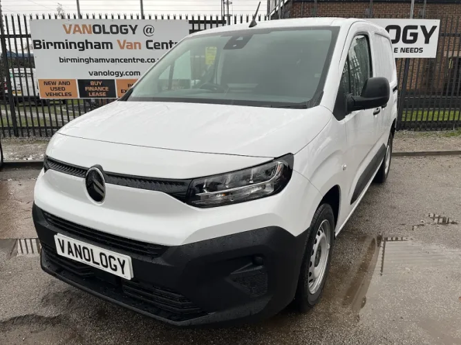 2026 Citroen Berlingo photo 1