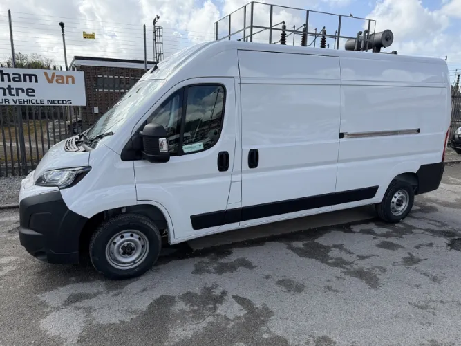 2023 Citroen Relay photo 1