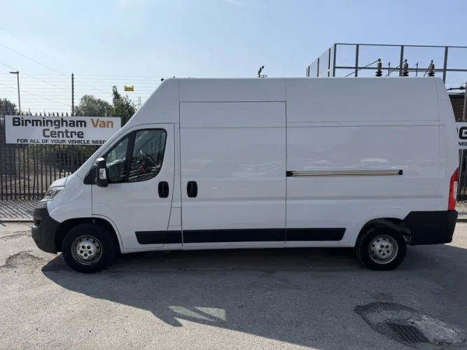 2023 Citroen Relay photo 1