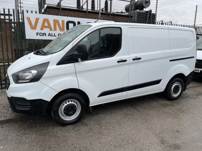2022 Ford Transit Custom photo 1