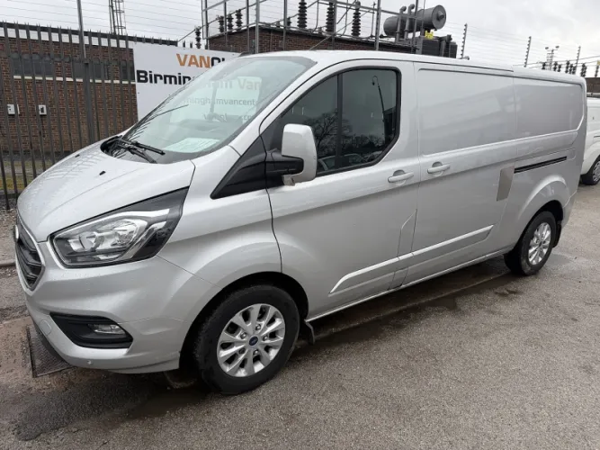 2021 Ford Transit Custom photo 1