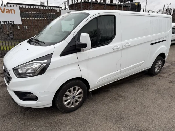 2023 Ford Transit Custom photo 1