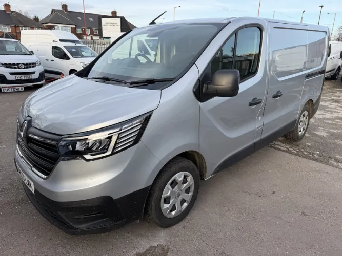2023 Renault Trafic photo 1