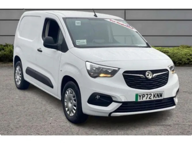 2022 Vauxhall Combo-e photo 1