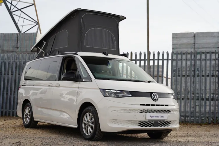 2025 Volkswagen CALIFORNIA TDI DSG photo 1