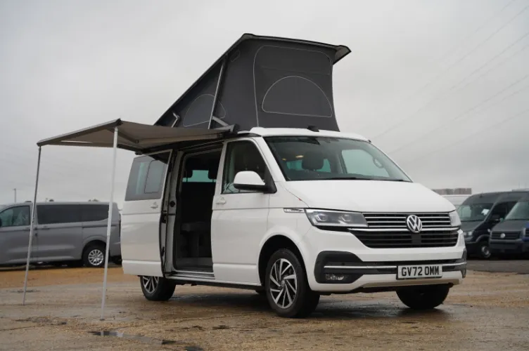 2017 Volkswagen CALIFORNIA TDI DSG photo 1