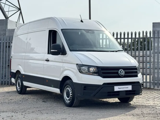 2025 Volkswagen CRAFTER CR35 TDI photo 1
