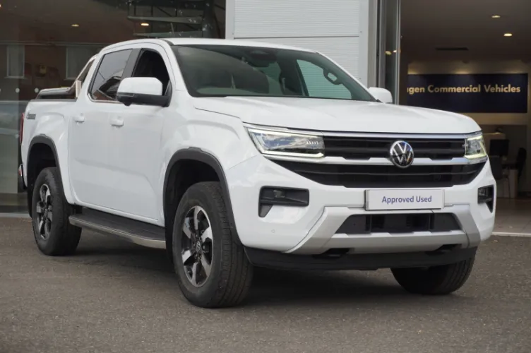 2024 Volkswagen AMAROK D/Cab Pick photo 1