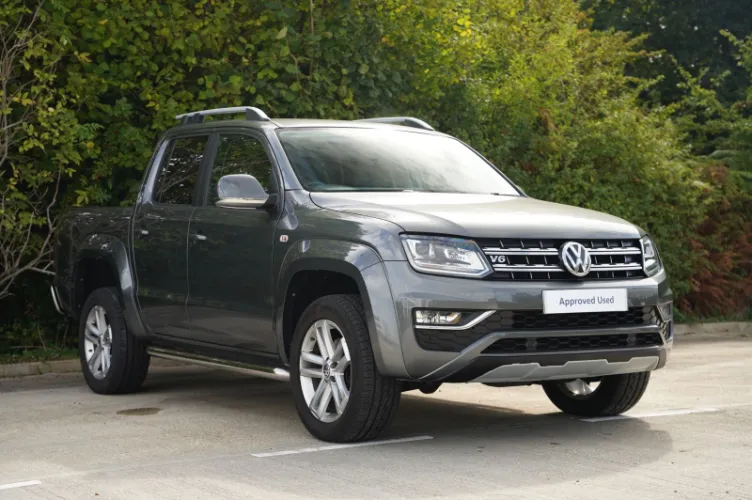 2019 Volkswagen AMAROK D/Cab Pick photo 1