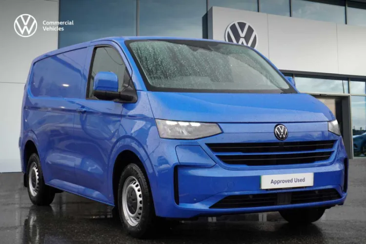 2025 Volkswagen TRANSPORTER T32 65kWh photo 1